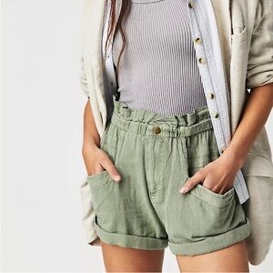 Free People Topanga Cuff Short green sz medium